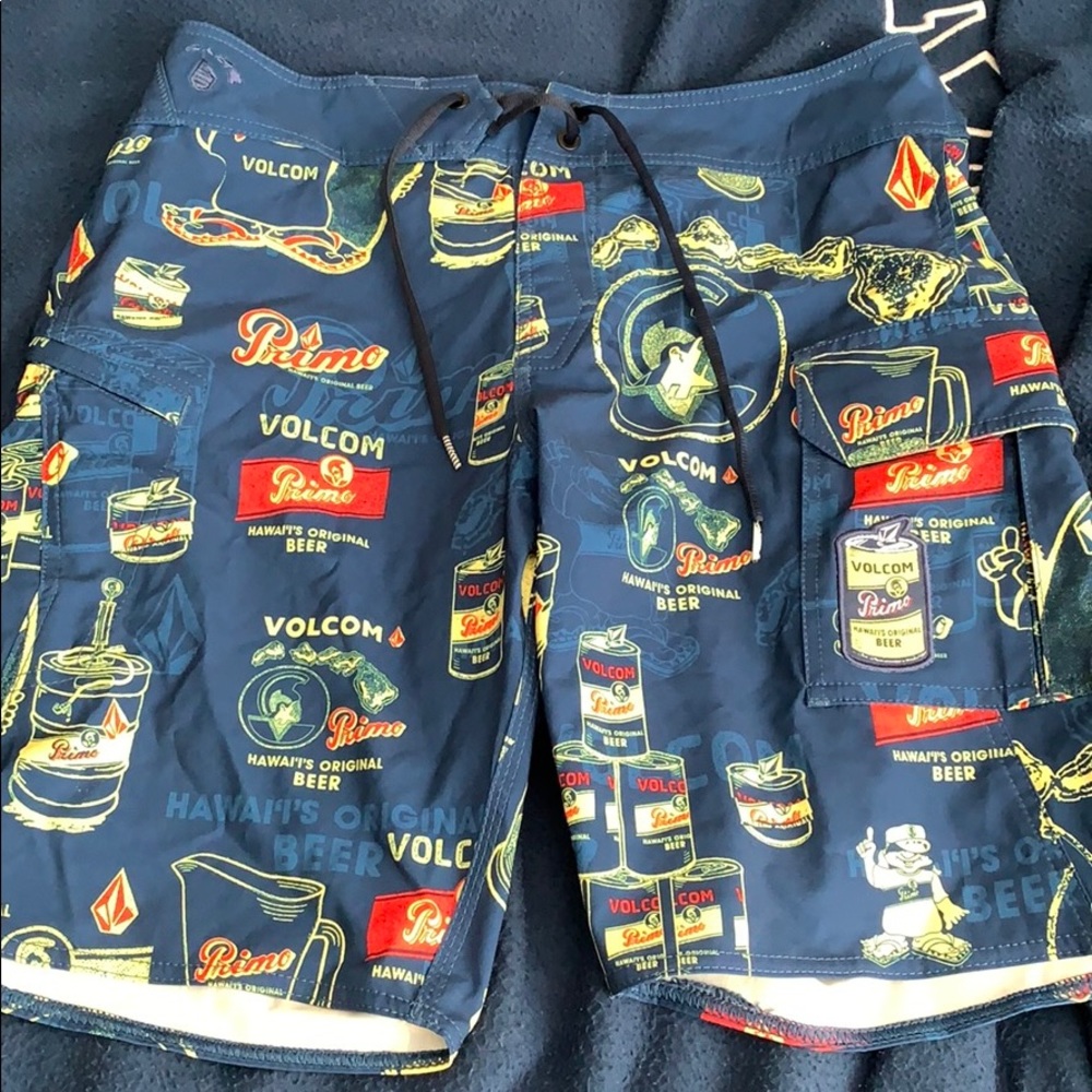 Volcom Men’s M 31 Swimsuit